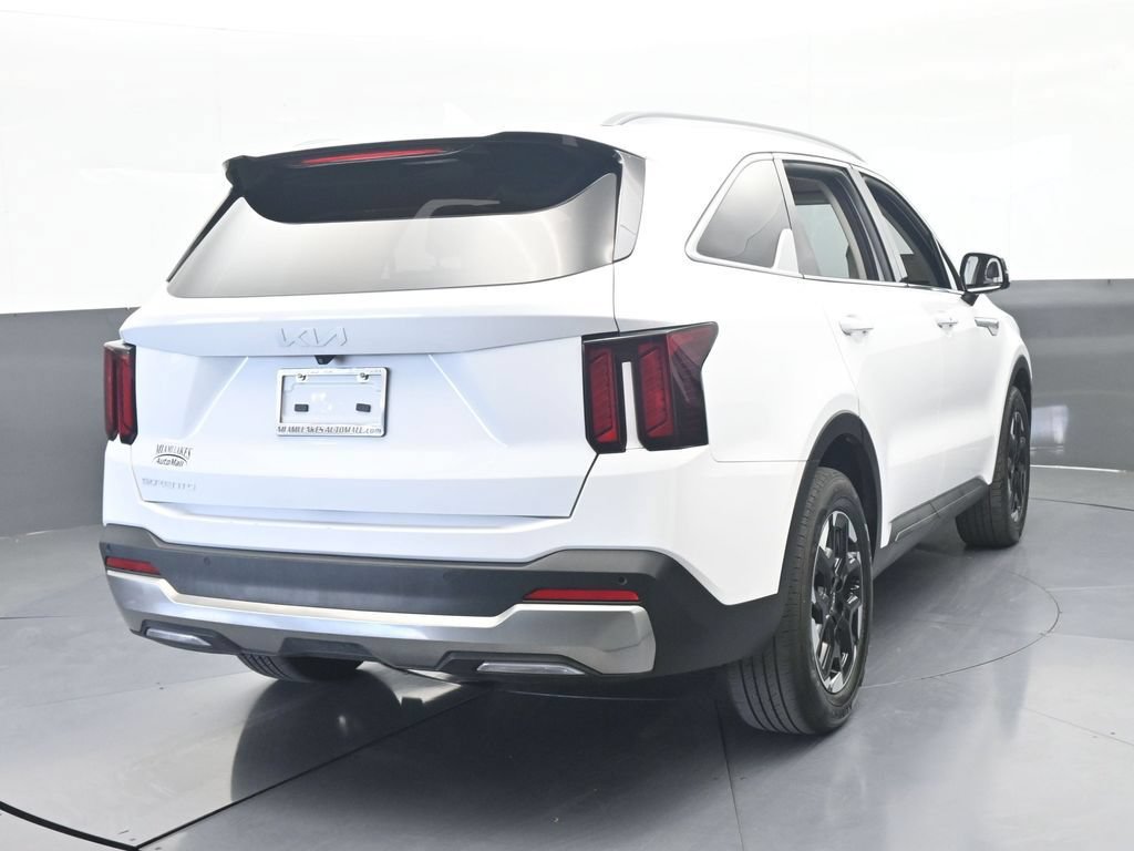 Used 2024 Kia Sorento S w/ Panoramic Sunroof Package FWD image 5