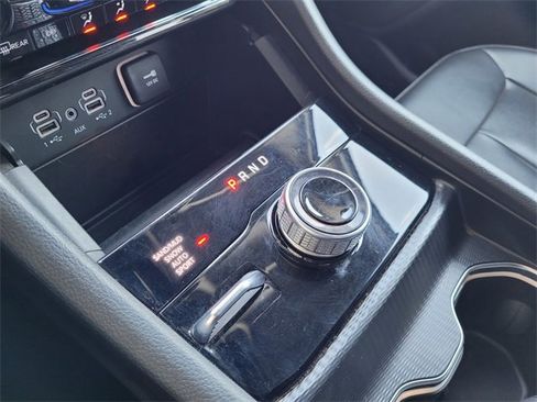 Certified 2024 Jeep Grand Cherokee Limited image 12