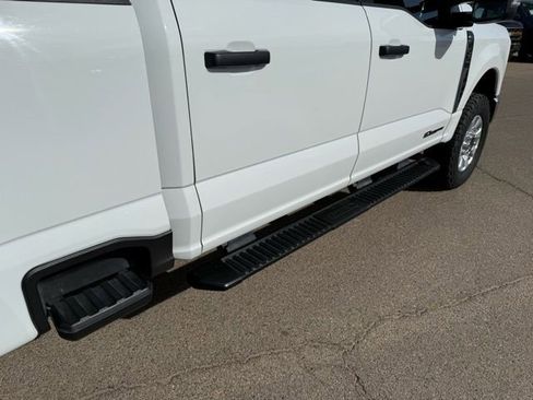 Used 2024 Ford F250 XLT image 6