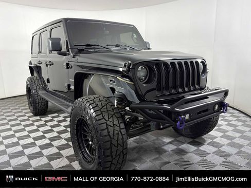 Used 2022 Jeep Wrangler Unlimited Sahara w/ Cold Weather Group image 2