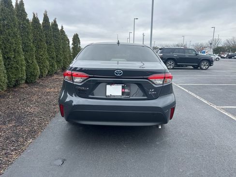 Certified 2025 Toyota Corolla LE image 6