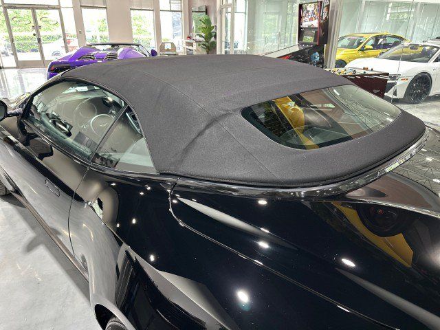 Used 2019 Aston Martin DB11 Volante RWD image 43