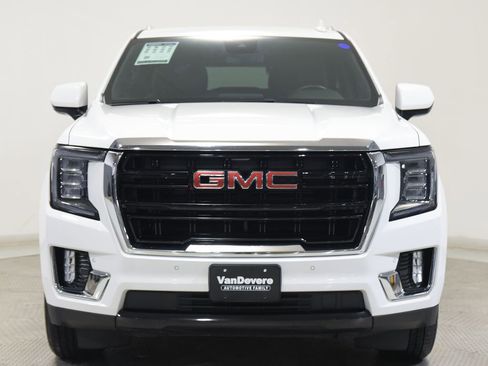 Used 2024 GMC Yukon SLE AWD/4WD image 5