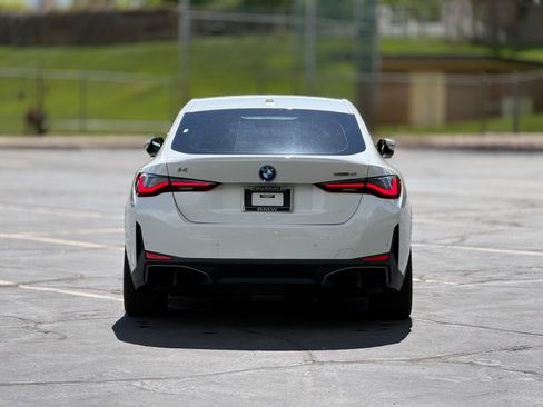 Certified 2023 BMW i4 eDrive35 w/ Premium Package image 6