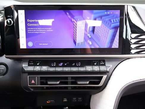 New 2026 Toyota Camry XLE AWD/4WD image 22