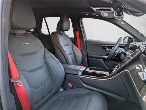 Certified 2025 Mercedes-Benz GLC 43 AMG 4MATIC image 18