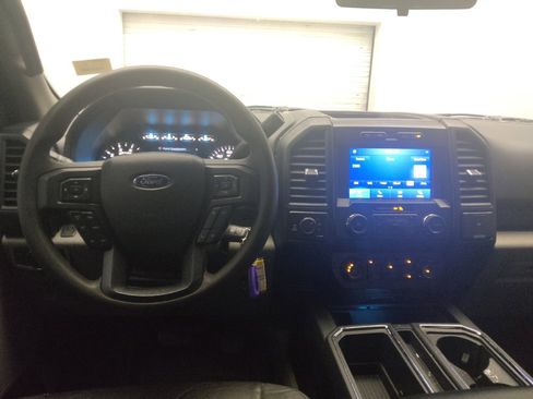 Used 2019 Ford F150 XL w/ Equipment Group 101A Mid AWD/4WD image 22