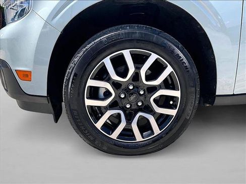 Used 2024 Ford Maverick Lariat FWD image 10