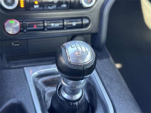 Certified 2020 Ford Mustang Coupe image 16