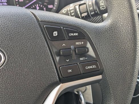 Used 2019 Hyundai Tucson SE image 25