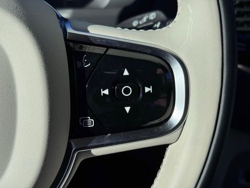 Used 2024 Volvo XC90 B6 Ultimate image 35