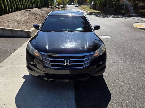 Used 2010 Honda Crosstour EX-L image 2