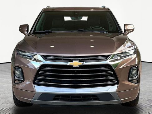 Used 2019 Chevrolet Blazer Premier w/ Sun and Wheels Package FWD image 2