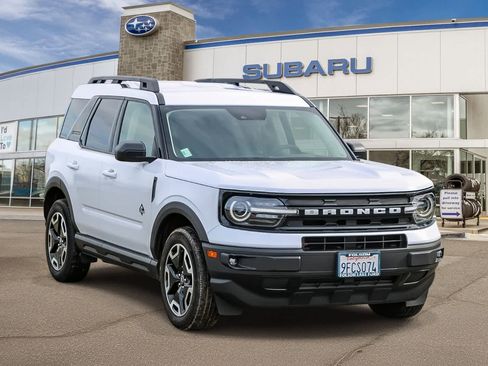 Used 2022 Ford Bronco Sport Outer Banks w/ Tech Package image 5