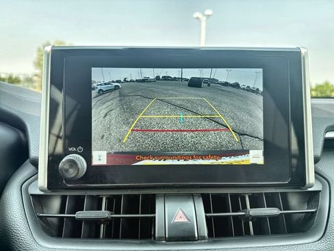 Used 2025 Toyota RAV4 XLE w/ Convenience Package AWD/4WD image 17