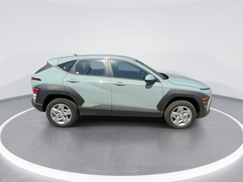 New 2026 Hyundai Kona SE AWD/4WD image 9