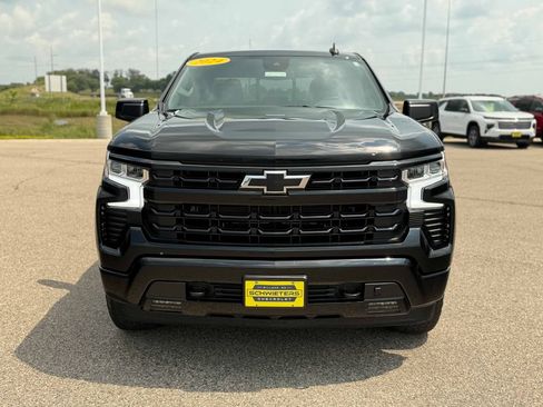 Used 2024 Chevrolet Silverado 1500 RST AWD/4WD image 2