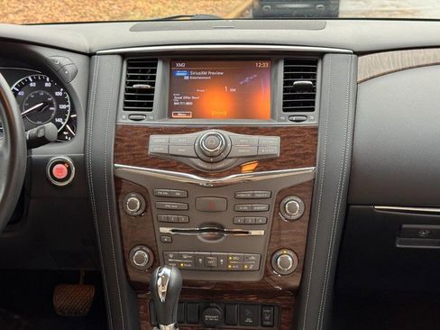 Used 2017 Nissan Armada SL image 12