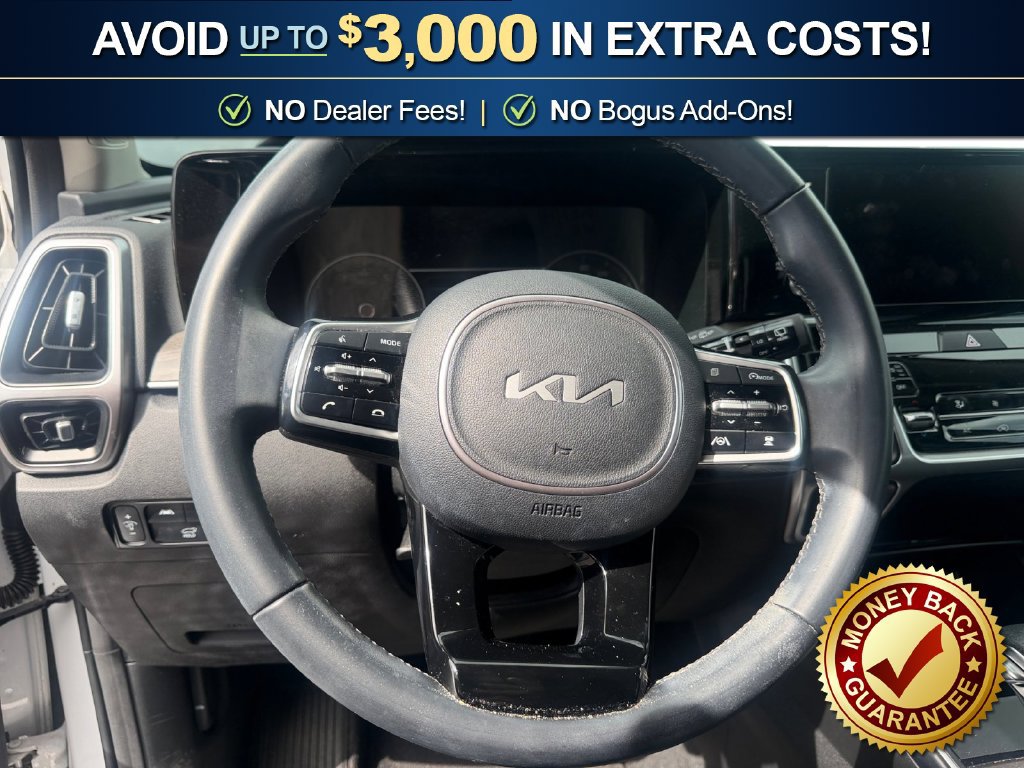 Used 2022 Kia Sorento EX w/ Panoramic Sunroof Package FWD image 18