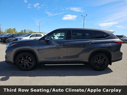 Used 2022 Toyota Highlander L image 4