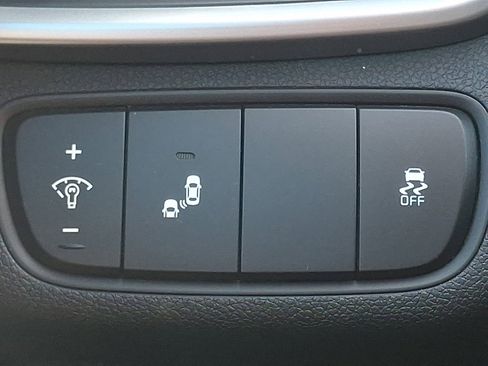 Used 2019 Kia Sorento AWD V6 image 25