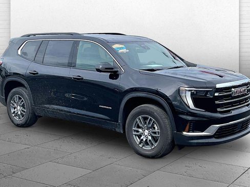 Used 2025 GMC Acadia Elevation FWD image 1