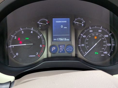 Used 2019 Lexus GX 460 Premium w/ Premium Package AWD/4WD image 18