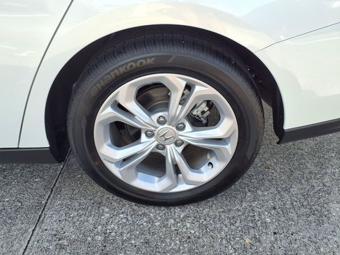 Used 2026 Honda Accord LX image 25