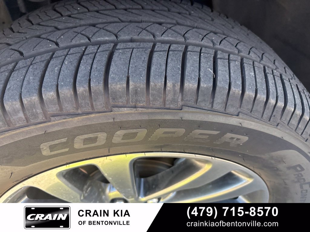 Used 2020 Ford Expedition Limited RWD image 8