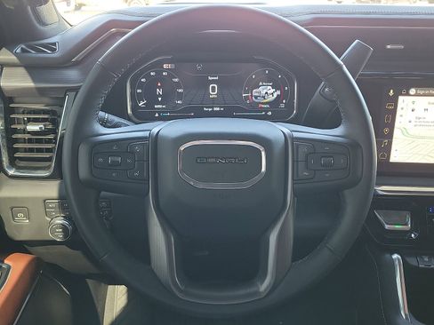 Used 2024 GMC Sierra 2500 Denali Ultimate image 19