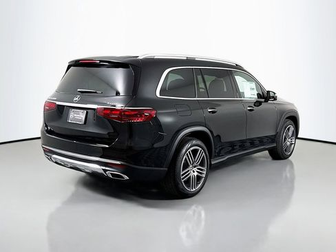 New 2026 Mercedes-Benz GLS 450 4MATIC image 7