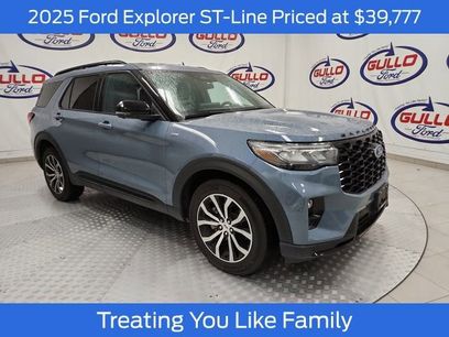 Used 2025 Ford Explorer ST-Line