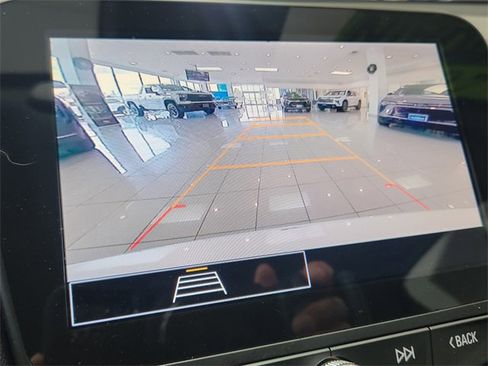 Used 2023 Chevrolet Malibu LS image 22