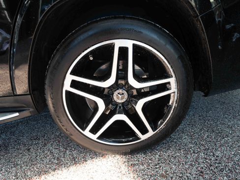 Used 2018 Mercedes-Benz GLS 550 GLS 550 image 29