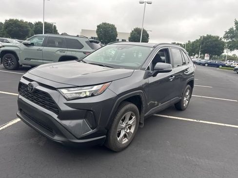 Used 2025 Toyota RAV4 XLE w/ Convenience Package FWD image 9
