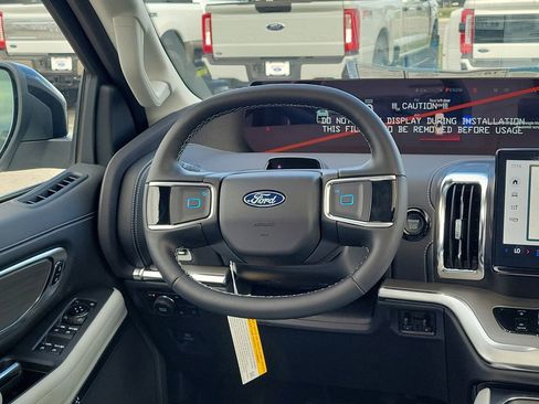 New 2026 Ford Expedition Max Platinum AWD/4WD image 16