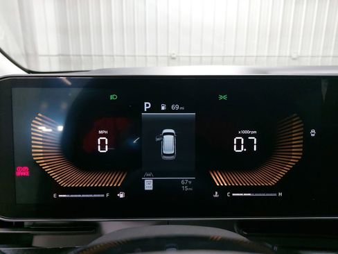 New 2026 Kia Carnival EX image 21