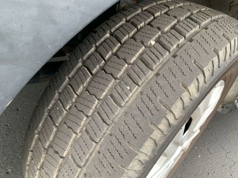 Used 2019 Ford Transit 250 148 Medium Roof image 13