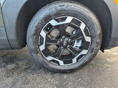 Used 2025 Hyundai Santa Fe SEL image 9