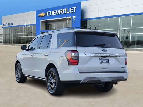 Used 2021 Ford Expedition Limited image 4