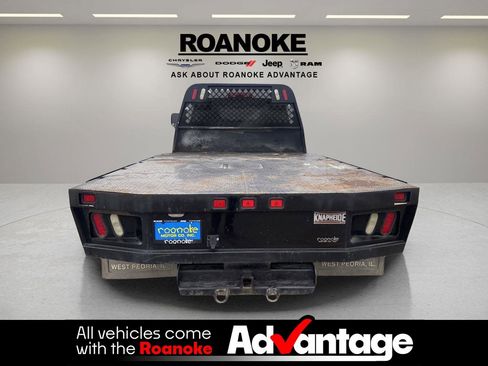 Used 2011 RAM 5500 SLT image 4