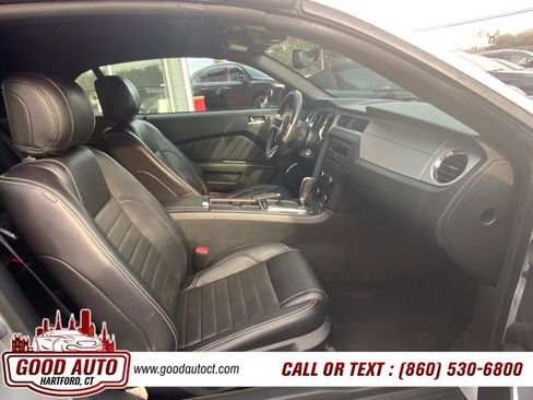 Used 2014 Ford Mustang GT Premium image 7