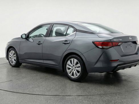 Used 2025 Nissan Sentra S image 6