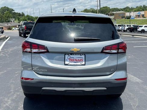 Used 2024 Chevrolet Equinox LT w/ LPO, Floor Liner Package FWD image 4