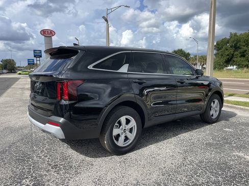 New 2026 Kia Sorento LX image 5