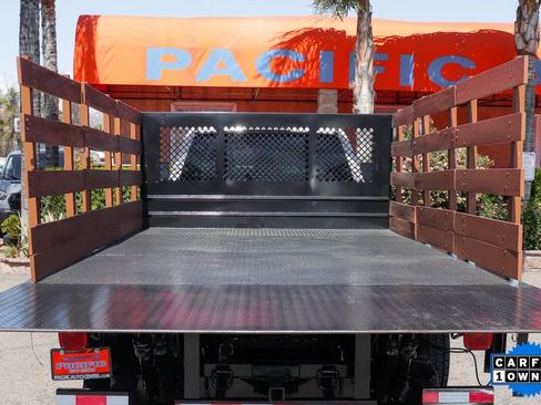 Used 2018 Ford F550 4x4 Crew Cab Super Duty image 11