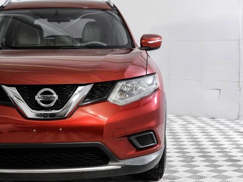 Used 2015 Nissan Rogue SV image 46