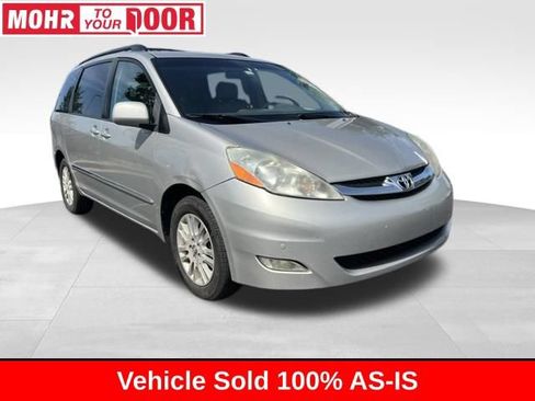 Used 2008 Toyota Sienna XLE FWD image 1