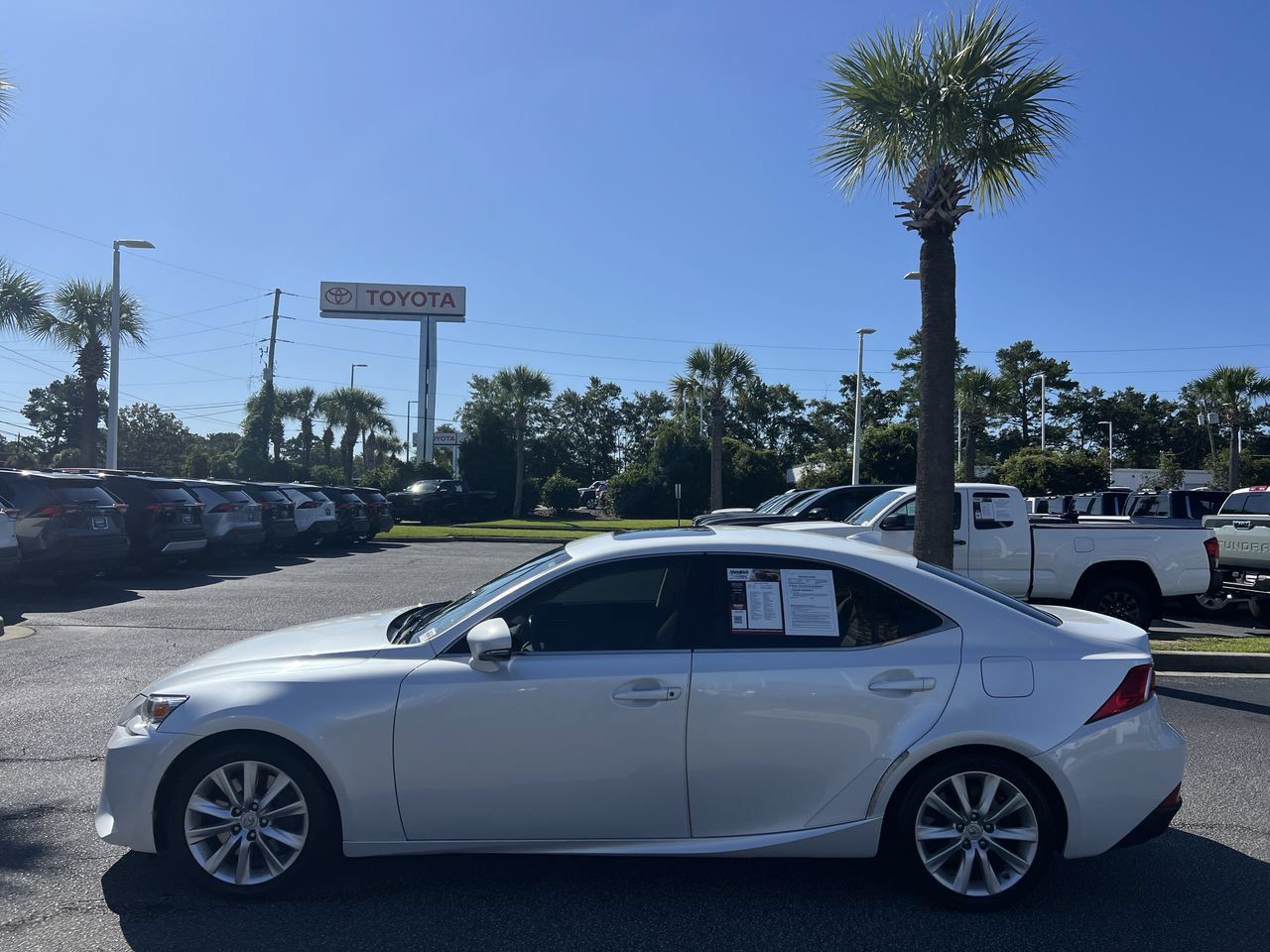 Used 2016 Lexus IS 200t RWD image 7