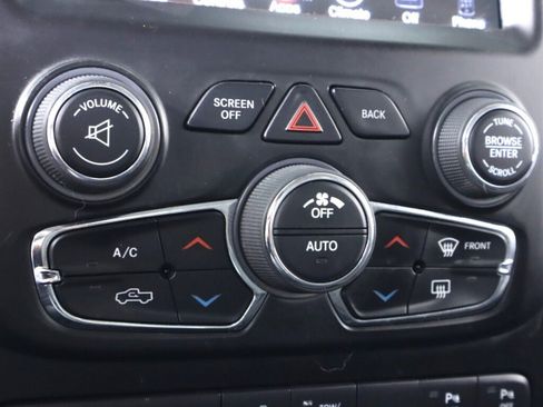 Used 2017 RAM 1500 Big Horn AWD/4WD image 21